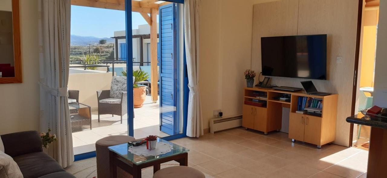 Penthouse Direkt Am Meer Polis Exterior foto